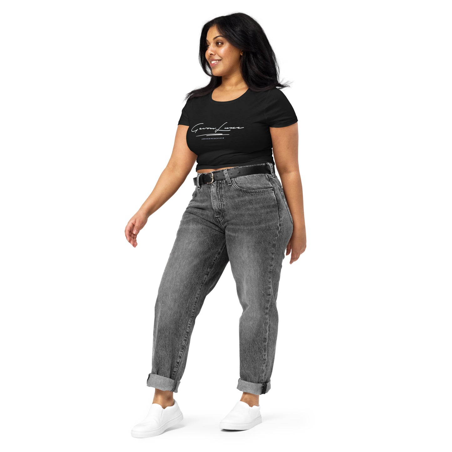 Gevon - Classic Women’s Crop Tee