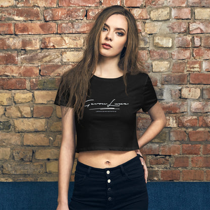 Gevon - Classic Women’s Crop Tee